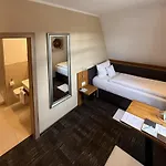 Saline 3-sterne Superior Hotel