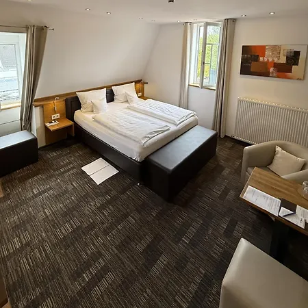 Saline 3 Szálloda Büdingen