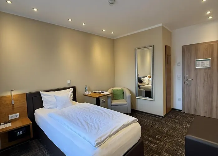 Saline Отель Бюдинген